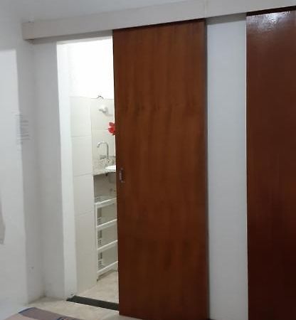 Quarto Privativo Casal Lauro de Freitas Exteriör bild